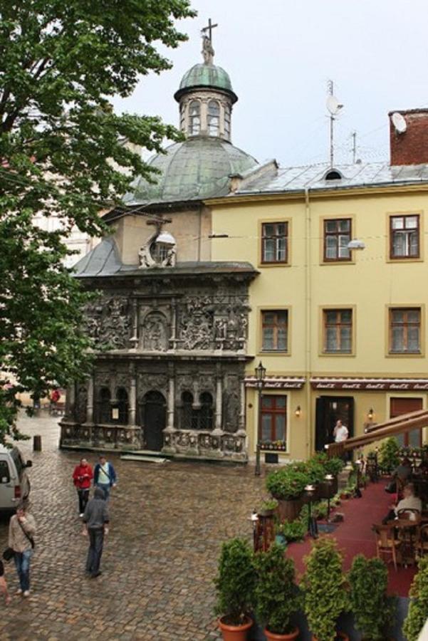 Апартаменты в историческом центре Львова Экстерьер фото